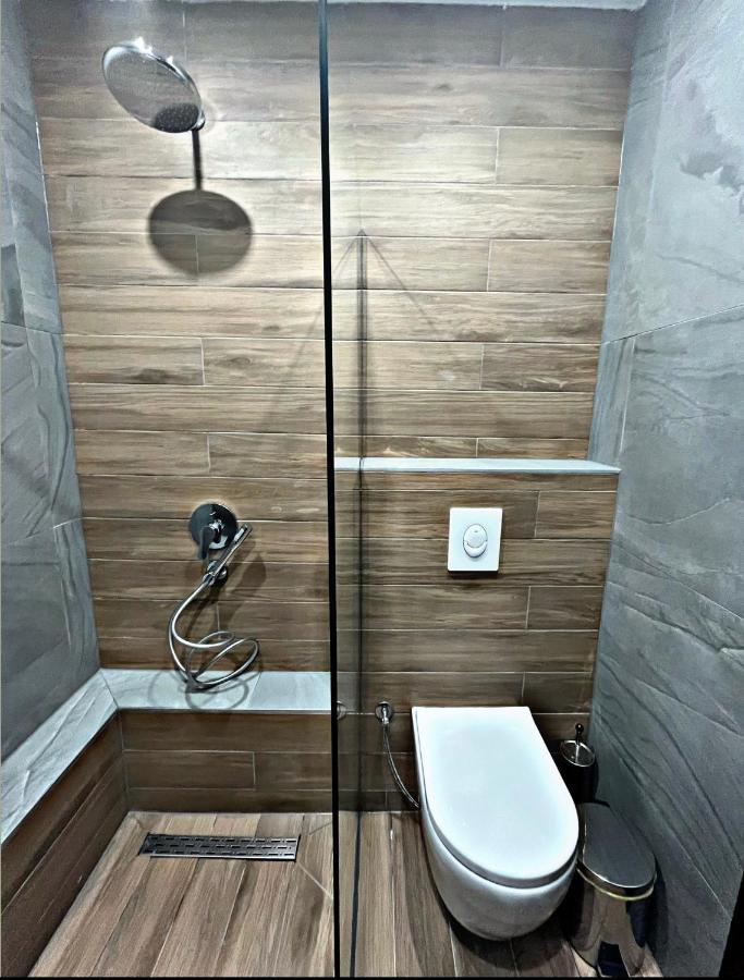 Hotel Beograd סטרוגה מראה חיצוני תמונה